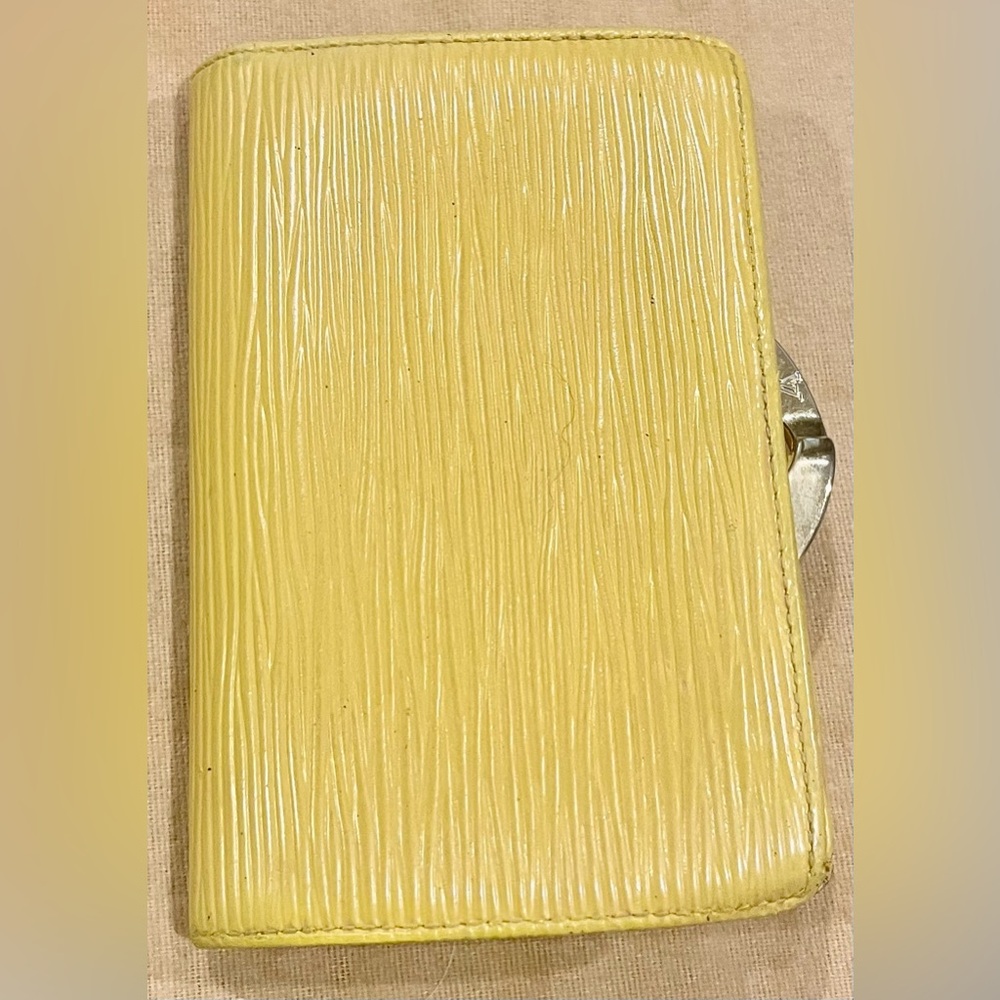 Louis Vuitton bifold wallet